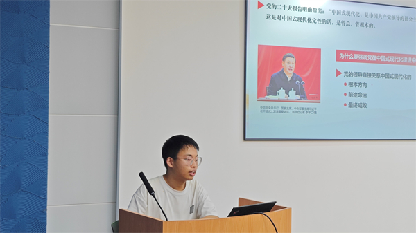 1688561790226144.jpg 图3-李金洲带领大家学习.jpg