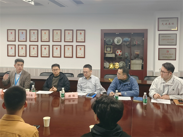 1710247551390481.jpg 图二+安捷伦代表讲话.jpg