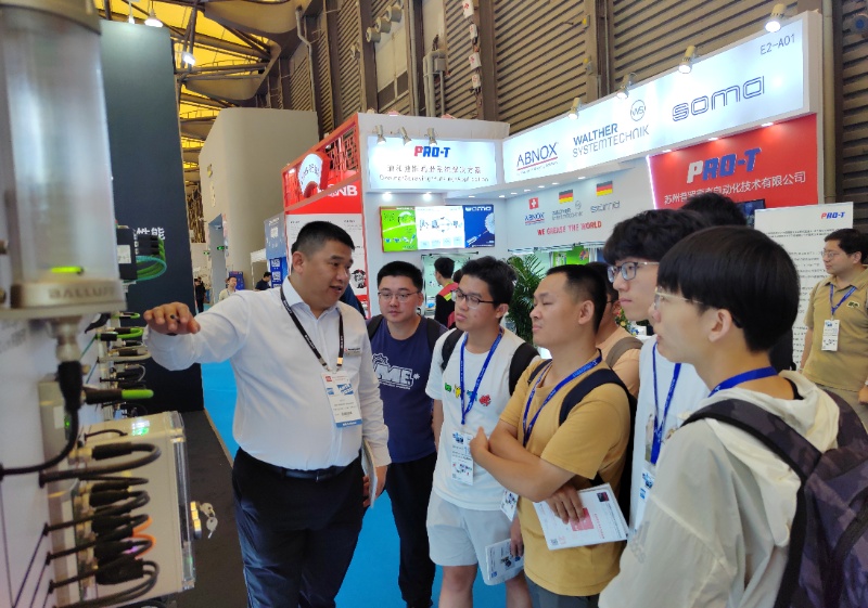 1753593852242815.jpg 图5-支部成员交流讨论_resized.jpg